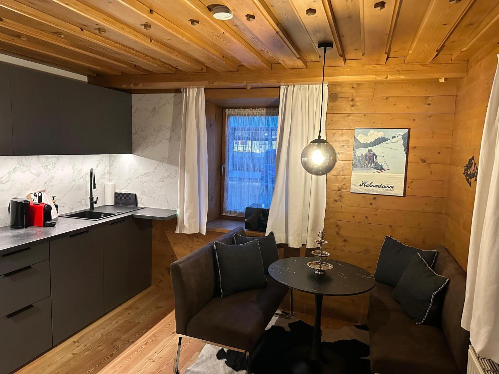 Kitzbuehel City Appartement Apartamento *